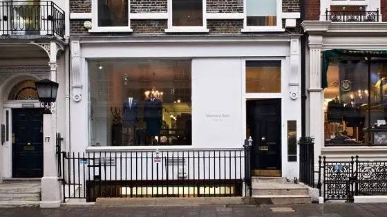 霓裳影｜还穿成衣？NoNoNo，西装还是定制的好