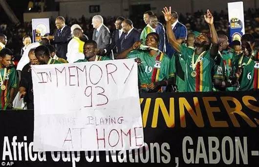 巴甲球队空难事件,18年巴西足球队空难