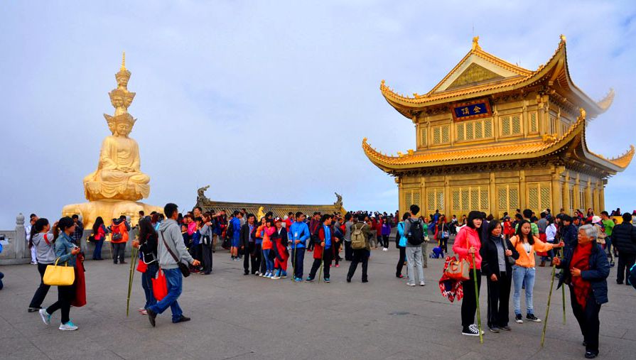 那个“龟儿”为啥要去旅游峨眉山