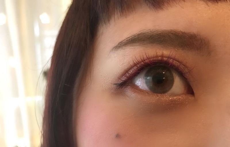 接睫毛后怎么清洗分泌物,为什么接的睫毛脏脏的