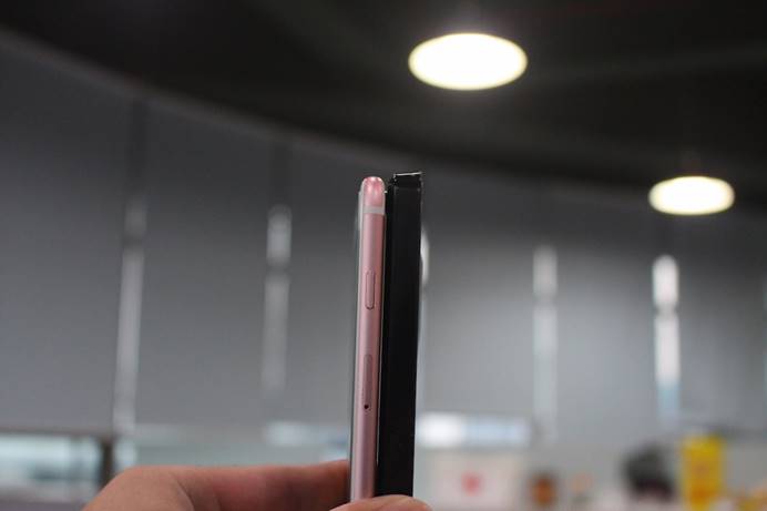 想给家里装个投影仪,有没有必要给卧室装个投影仪