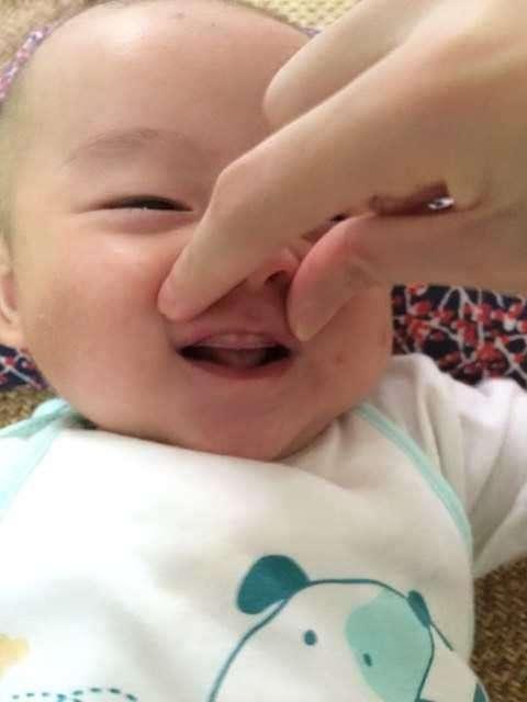 婴儿刚长牙牙缝特别宽,刚长牙的宝宝牙缝大怎么回事