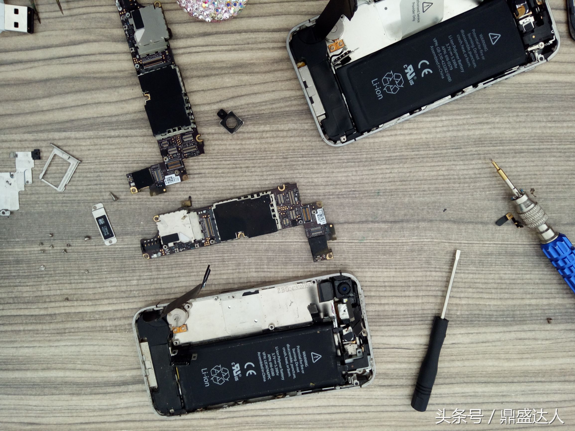 拆iphone4s用什么螺丝刀,苹果4s拆主板