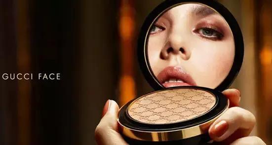 当奢侈品牌一个个进军彩妆界抢钱的主是越来越多了！