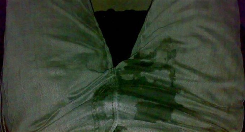 如果出门尿憋的急怎么办,路上堵车尿胀怎么办