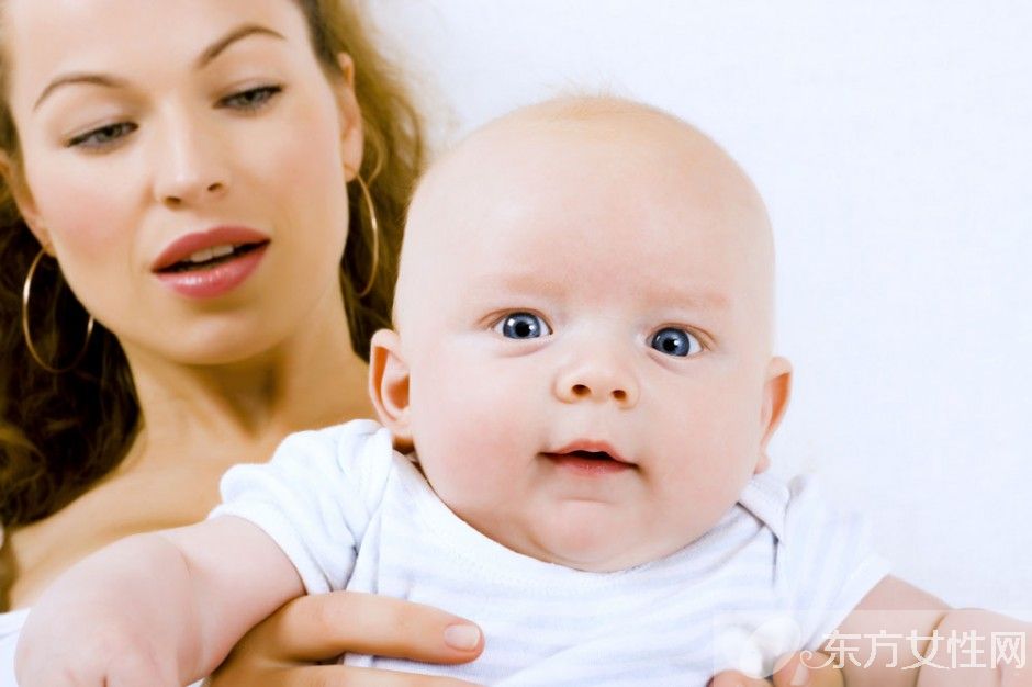 宝宝大便有血丝是什么原因,宝宝大便出现血丝怎么回事