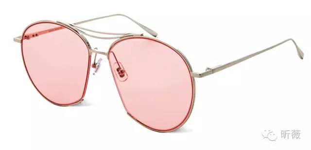 什么款式的太阳镜百搭好看又实用,十大必备女士太阳镜明星出门必备