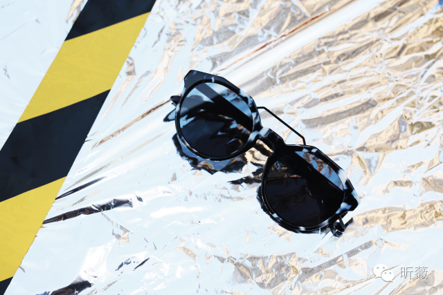 什么款式的太阳镜百搭好看又实用,十大必备女士太阳镜明星出门必备