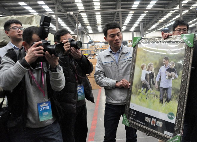 越南记者视角下的英科环保：变废为宝创下奇迹”