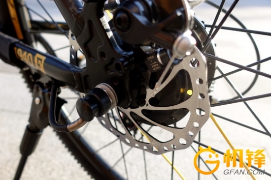 宛如电动车评测,宛如燃油宝实测