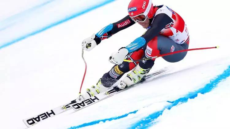 奇异博士用的手表是什么牌子的,奇异博士里面佩戴的手表