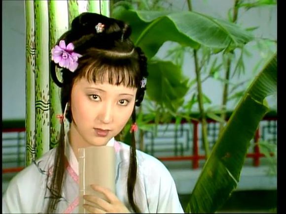 林黛玉脚多大,林黛玉大小眼