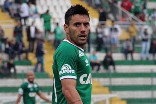 足球无关生死谁说的,足球无关生死却远高于生死