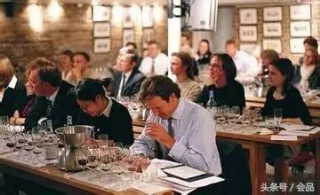 如何巧妙吐酒,吐酒技巧