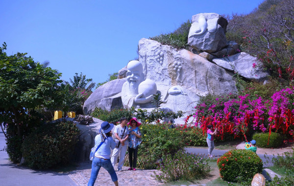 全家去三亚自驾过年攻略,十一月份带全家去三亚