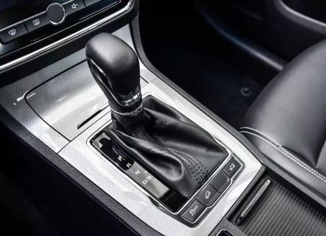 荣威rx5口碑车质网,荣威rx5车贩子评价