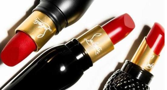 哪个牌子口红豆沙色好看还滋润,2021口红色号排行榜前十名