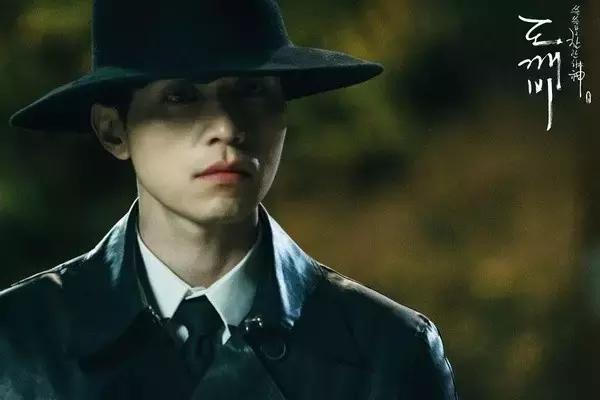 孔侑李东旭同居撒糖！韩剧《鬼怪》除了阴差鬼怪，还有刘德华