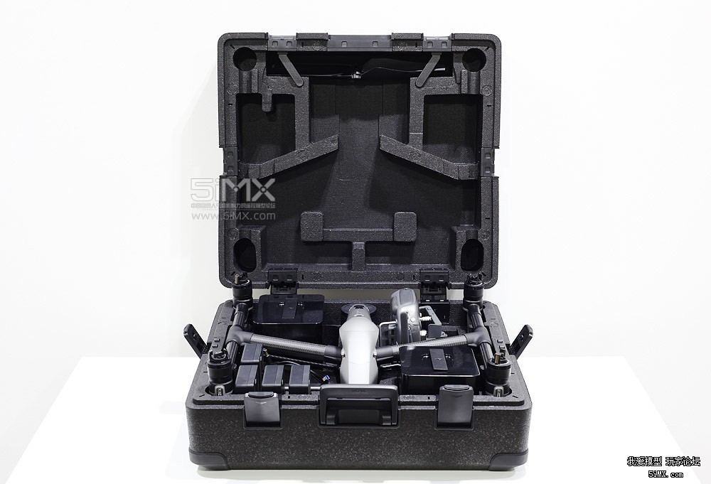 大疆悟inspire2和大疆御2哪个好,大疆悟inspire2怎么样