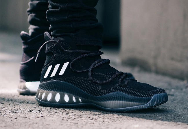 如何选择符合自己的篮球鞋楦型,怎么根据场地选篮球鞋