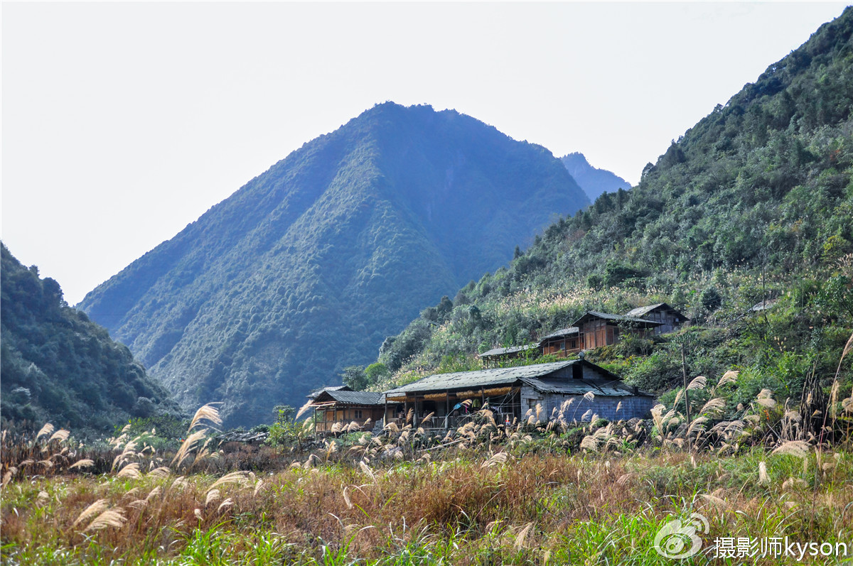 侠之梦受邀参与恩施坪坝营线路测试，冬季溯溪，冰冷刺骨，第一天