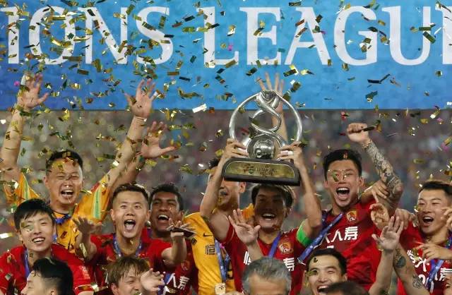 广州恒大历届亚冠经典战比分,2017亚冠恒大比赛