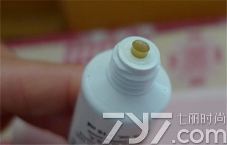 科颜氏水感防晒孕妇能用吗,孕妇可以用科颜氏男士润唇膏吗