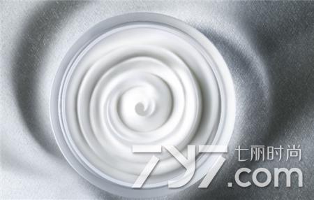 孕妇可以用契尔氏高效保湿霜吗,科颜氏高保湿面霜孕妇能用吗