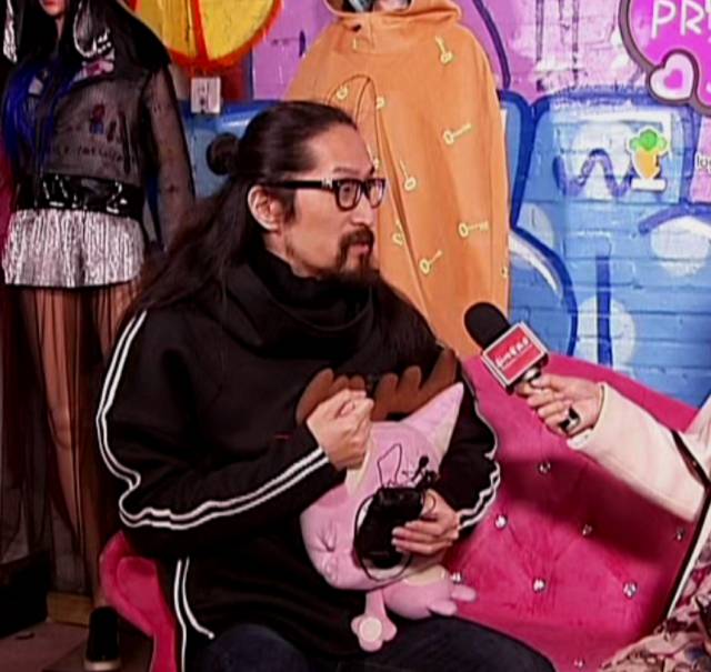 网红直播带货双11,双十二明星直播带货