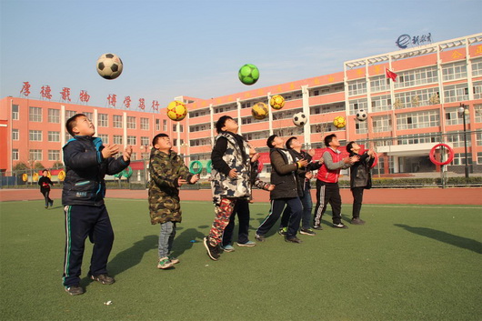 校园足球特色学校建设方案,足球特色学校开展工作