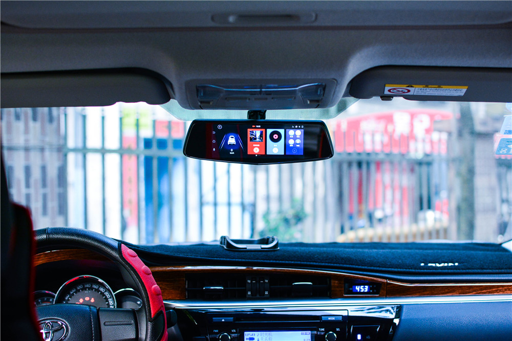 让用车生活更有温度,让用车体验成为一种享受