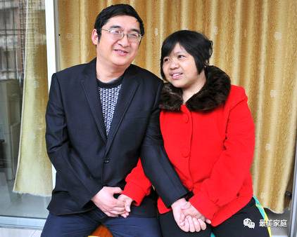 最美家庭发布会现场直播,最美家庭穆小飞