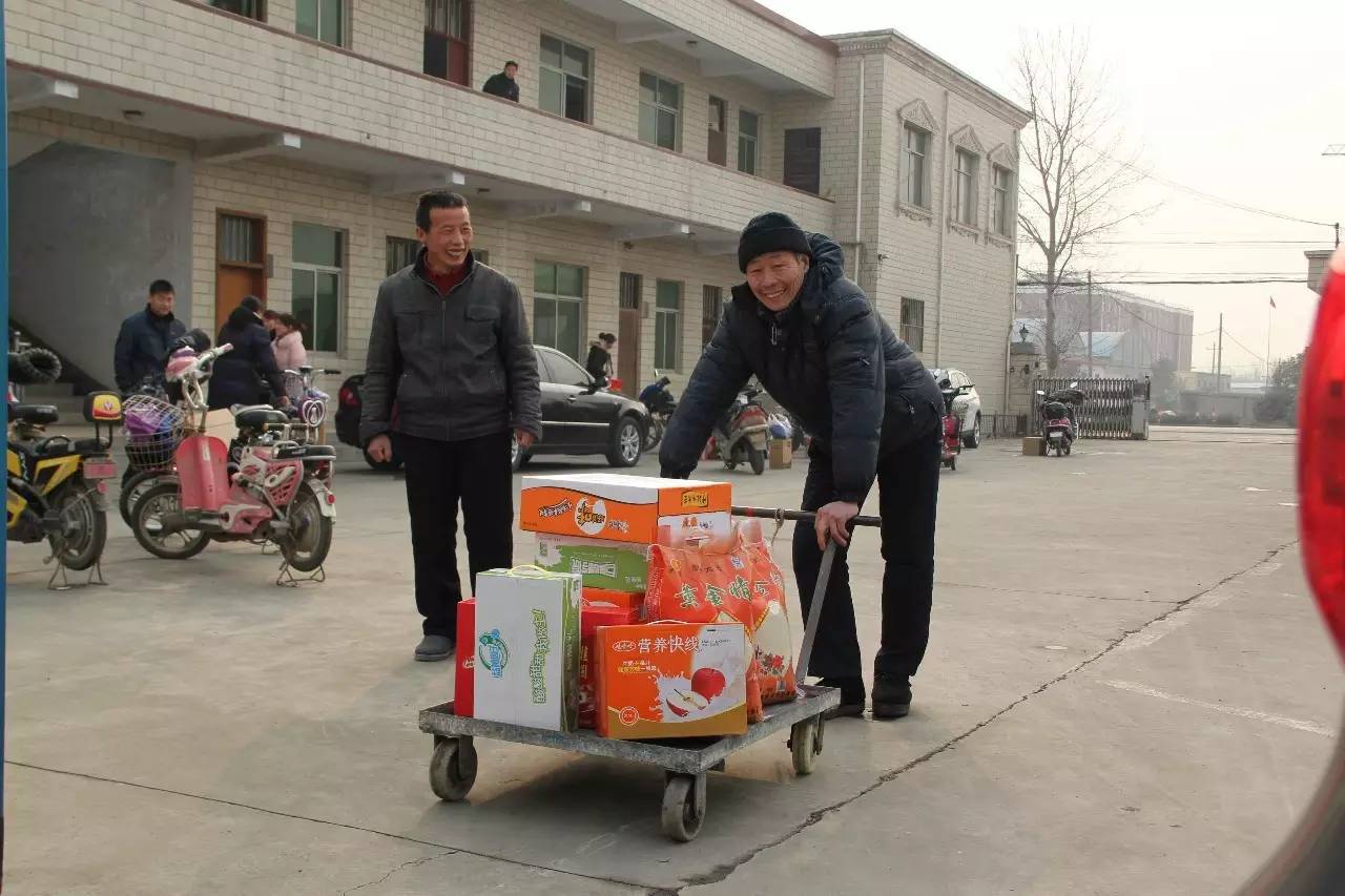 过年单位会发礼品吗,单位过年一般会发些什么礼品