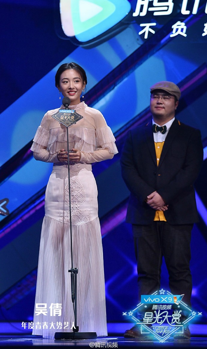 无尽天灯鹿晗李易峰赵丽颖,金鸡奖李易峰赵丽颖同台