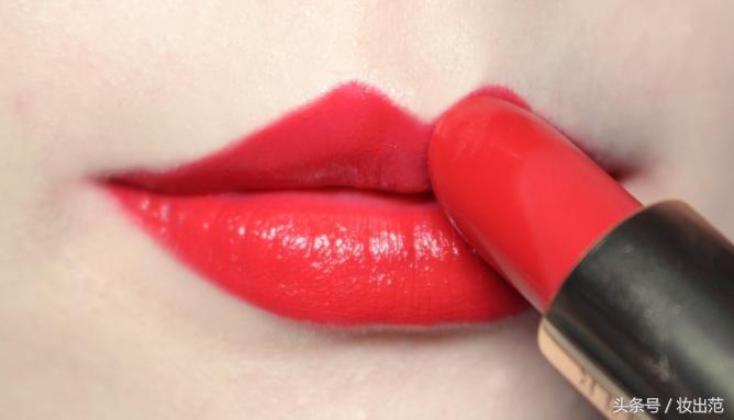 扒一扒《锦绣未央》唐嫣同款雅诗兰黛口红试色