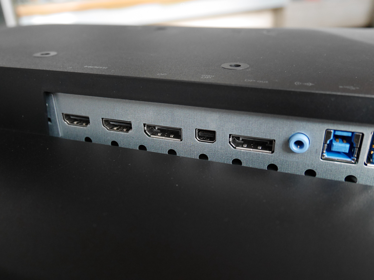 27寸白色2k高刷显示器优派,显示器27寸平面优派