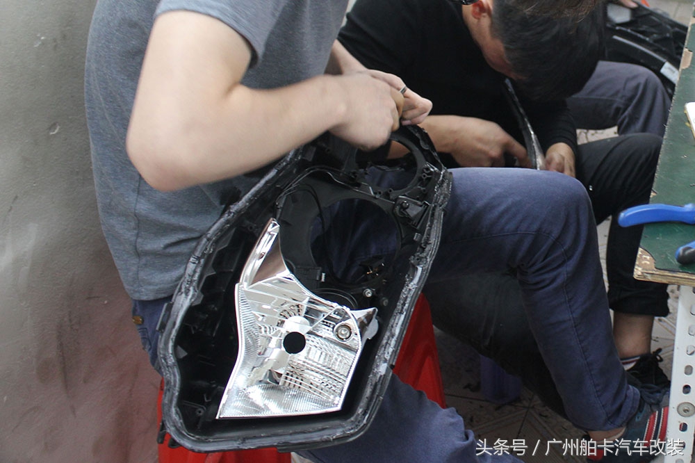 大灯远光亮度不够怎么用雾灯改装,路虎神行者二代改车灯