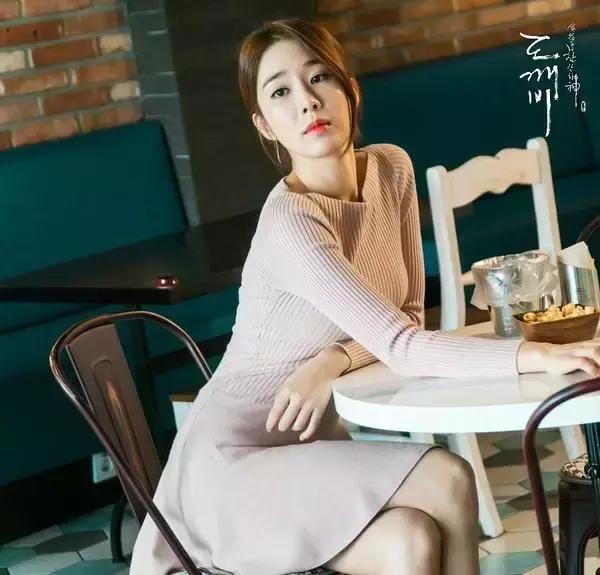 鬼怪女二刘仁娜整容,刘仁娜鬼怪惊艳经典造型