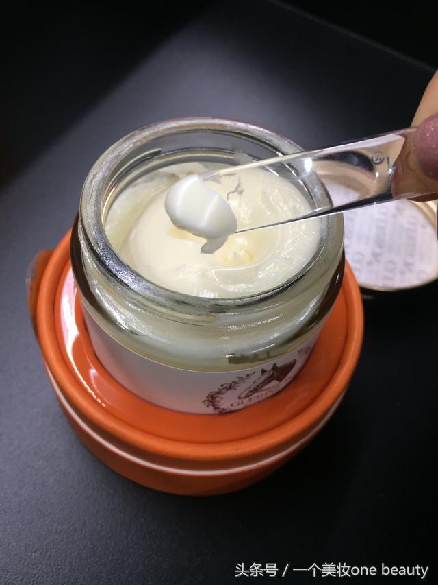 编辑试妆间丨秋冬新品怒刷一波存在感，谁还敢说你颜值不在线！