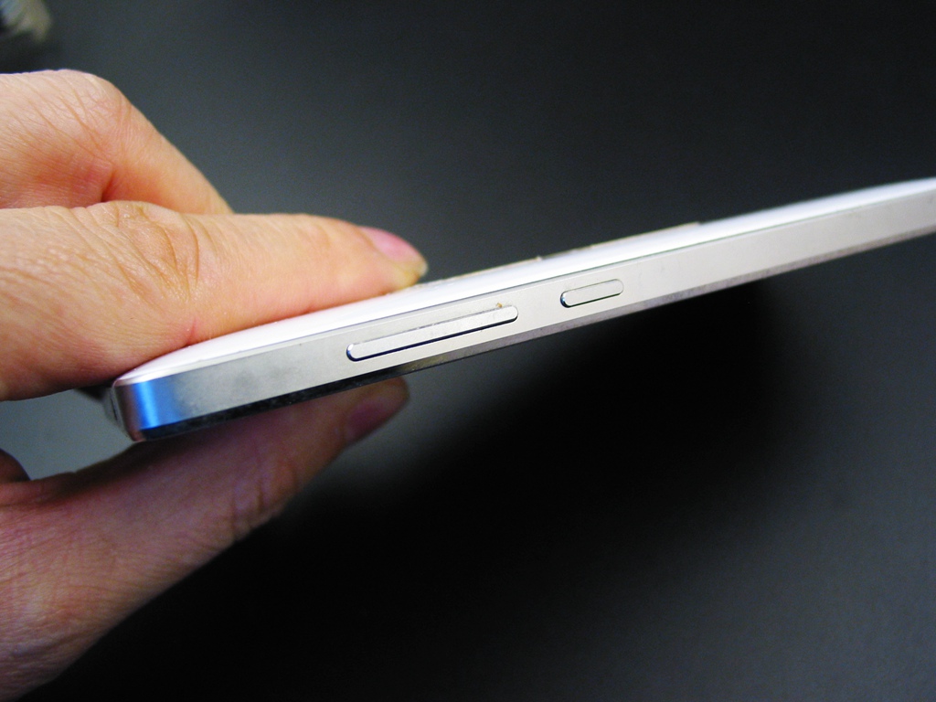 小米手机反复重启更新系统就好了,小米手机一直重启要花多少钱修