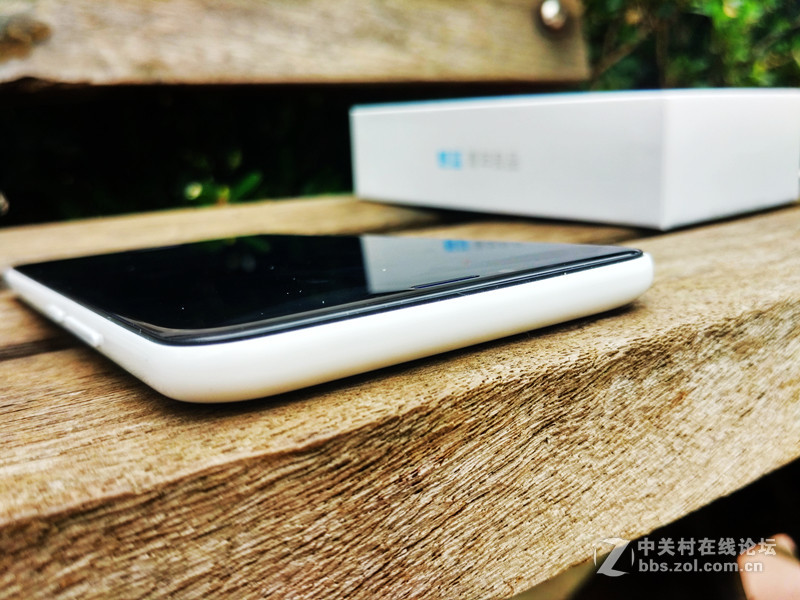 魅族5体验,魅蓝5手感