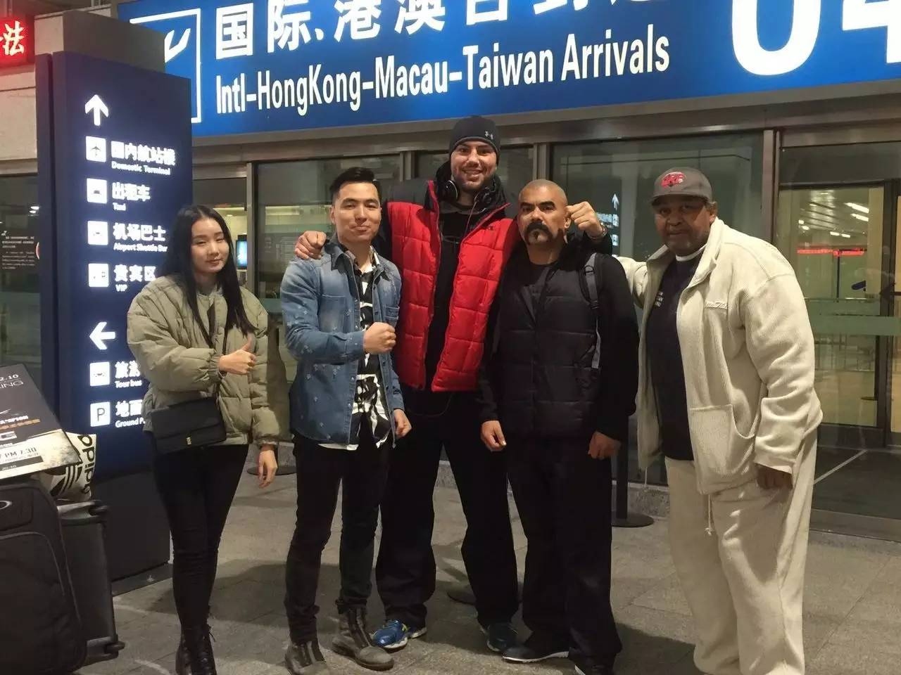 杭二中毕业的90后海归男神，要将拳击打造成杭州的另一个标签！