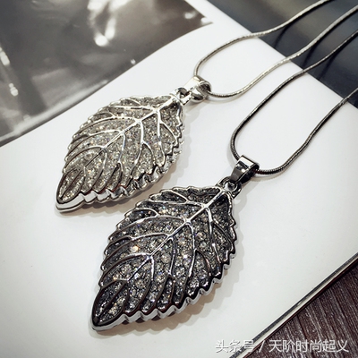 沉闷的冬天需要亮色点缀,冬天怎么能少了一件毛衣呢