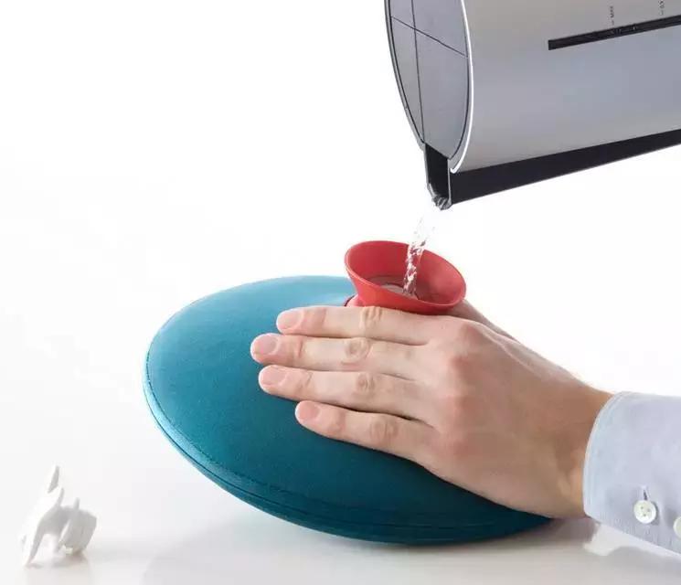 大表姐刘雯小熊毛衣,大表姐刘雯保暖