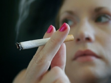 孕妇吸烟怎么戒,怀孕的孕妇抽烟有什么后果