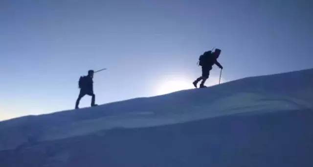 边旅游边挣钱如何靠旅游赚钱,旅行新模式边旅游边赚