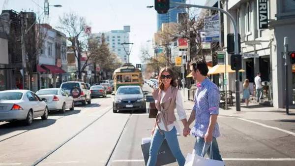 墨尔本最值得逛的街，大牌都来ChapelStreet血拼