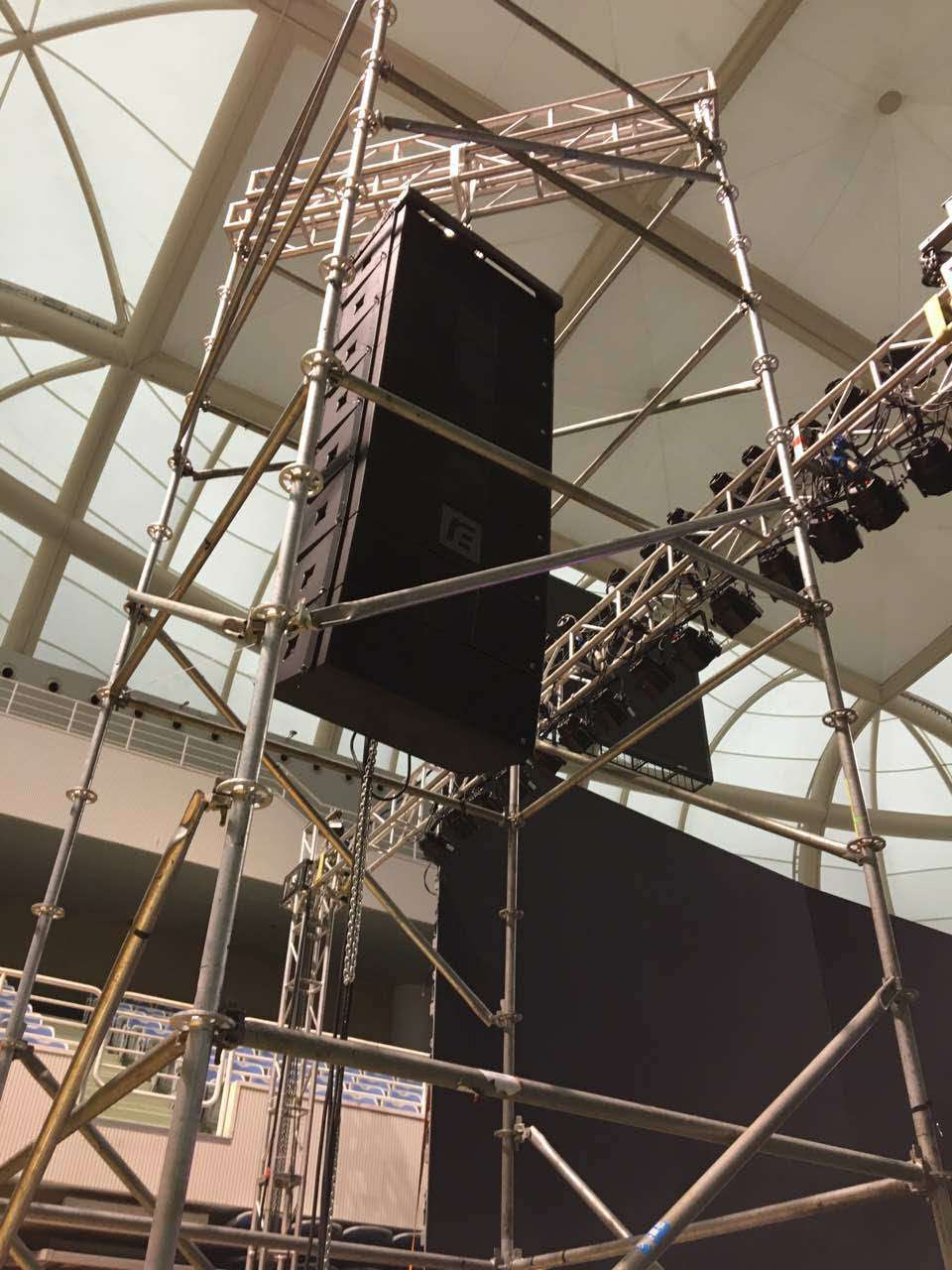 锐丰音响rf系列与lax有什么区别,锐丰音响便携