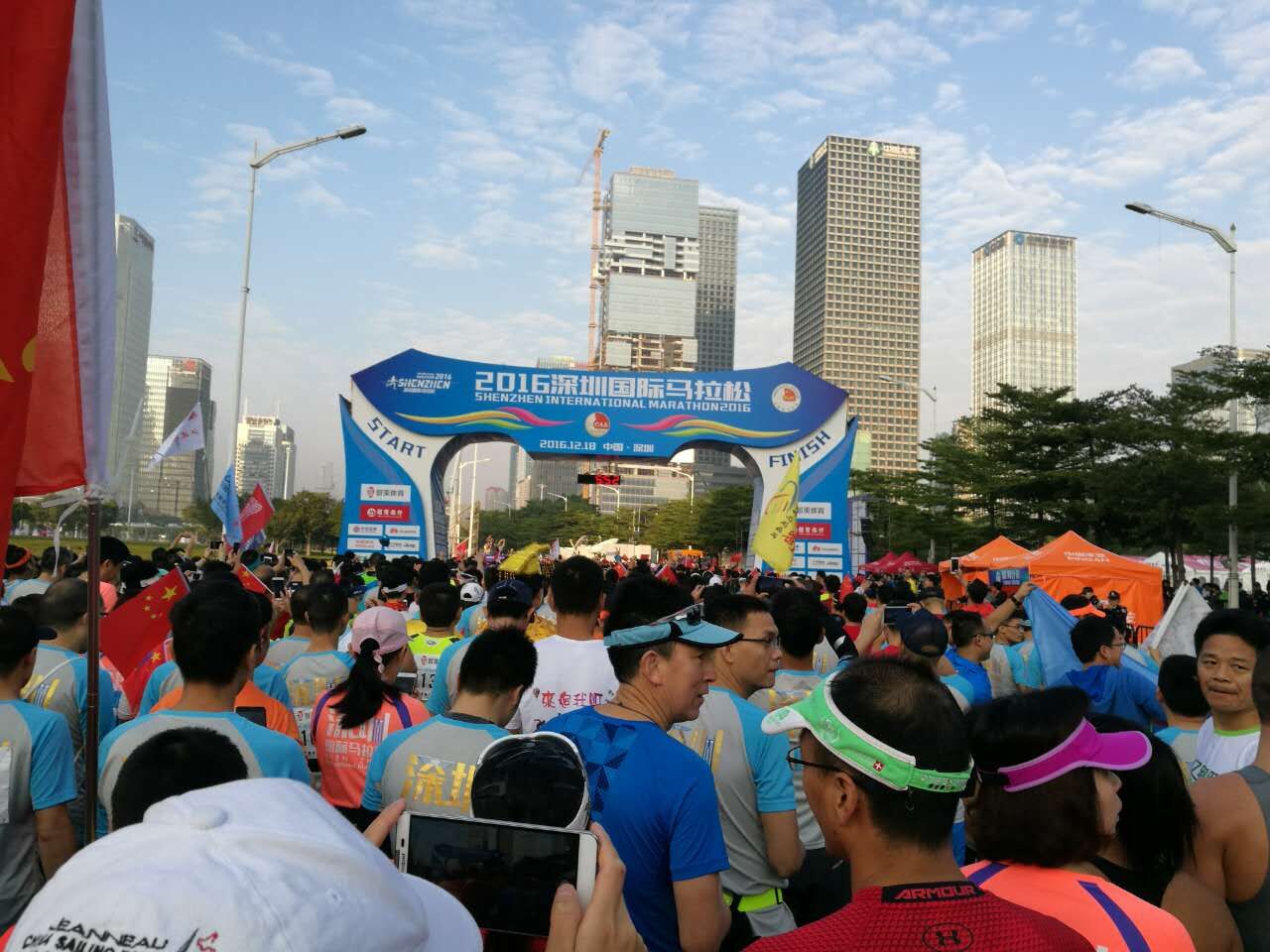 马拉松亲历者回忆郑文荣,亲身体验马拉松旅行