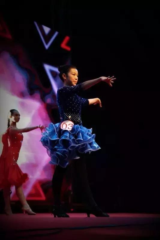 褰㈣薄璁捐澶ц禌瀛︽牎,鑱屾牎褰㈣薄璁捐澶ц禌